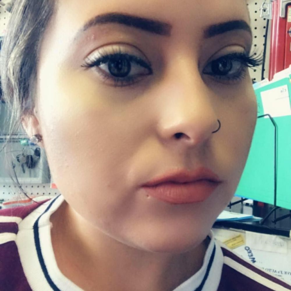 Meet your Posher, Deanna